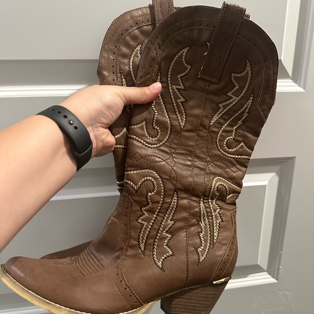 Cowgirl Leather Boots